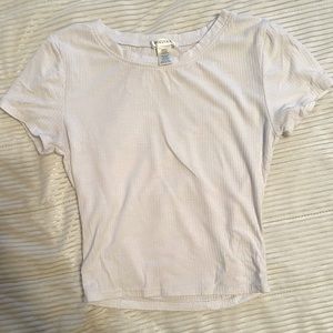 White cropped tee